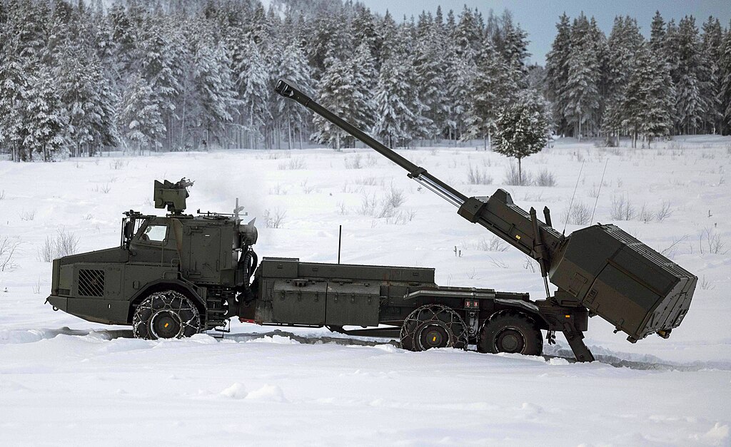 www.defenceimagery.mod.uk, OGL v1.0 via Wikimedia Commons.