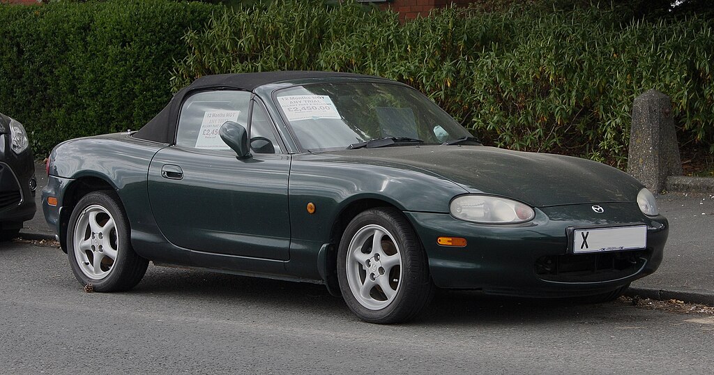 1024px 2001 Mazda MX 5 S NB 1.8 140PS petrol manual 2025 05 05 front right