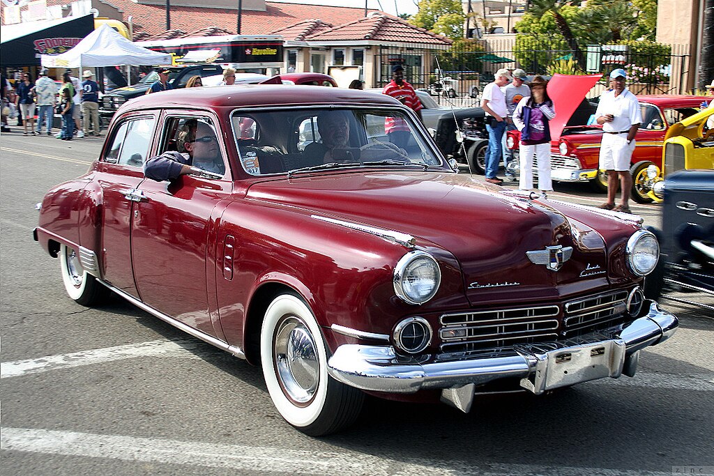 Studebaker Land Cruiser 1947: Efterkrigstidens dristige comeback-konge