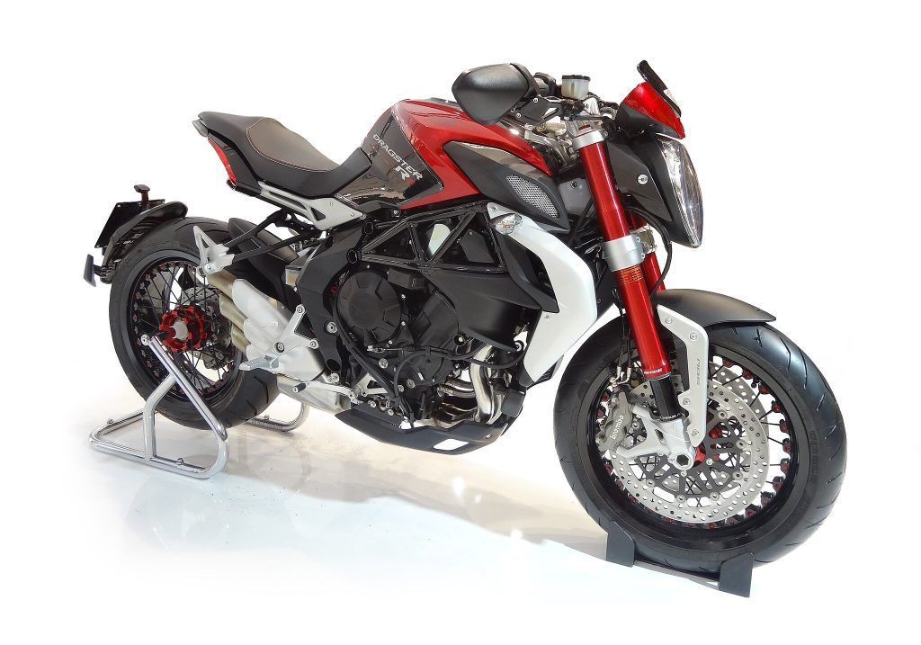 MV Agusta Brutale 800 Dragster RR: Italiensk vildskab på to hjul