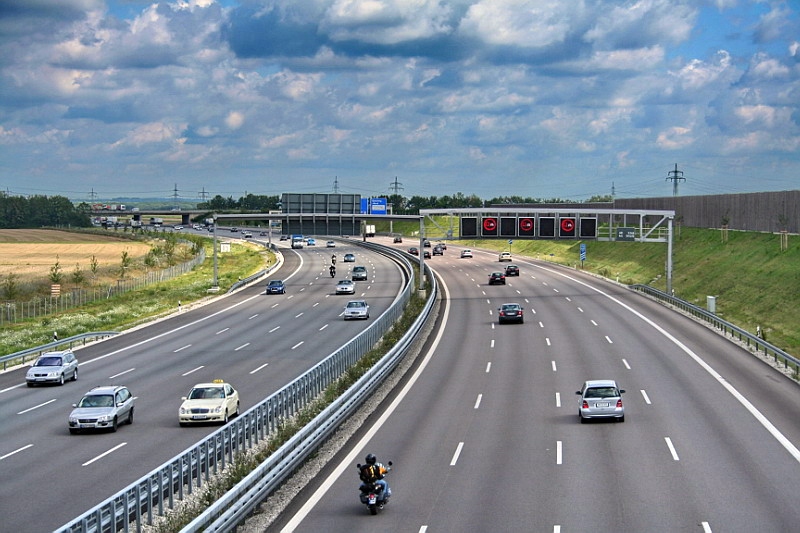 Tjekkiet skruer motorvejen op på 150 km/t – men kun når vejrguderne er i godt humør
