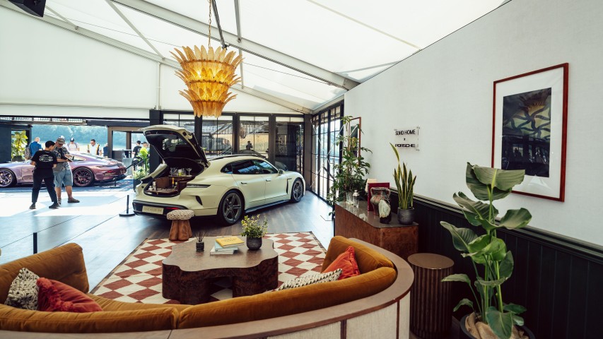 Porsche tog Toy Story med til Goodwood – og ja, Buzz Lightyear fik selvfølgelig den vildeste 911