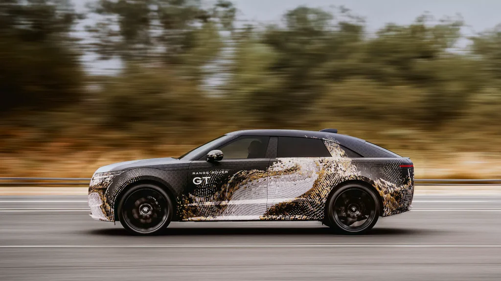 Range Rover udvider modelprogrammet: To elbiler og ny GT på vej