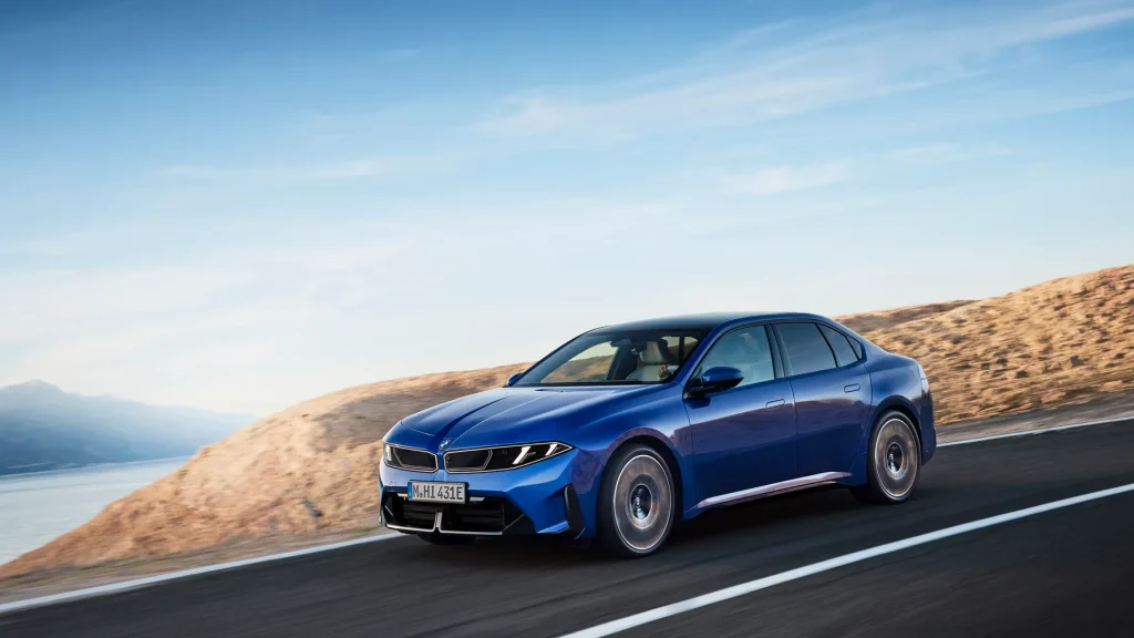 BMW lancerer elektrisk 3-serie i Danmark: i3 starter ved 449.900 kr.